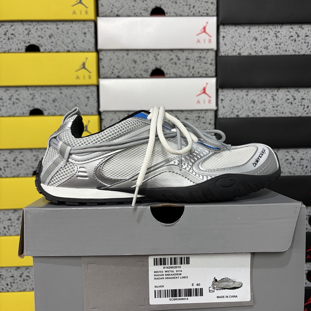 Balenciaga BLCG Radar 25 Gen