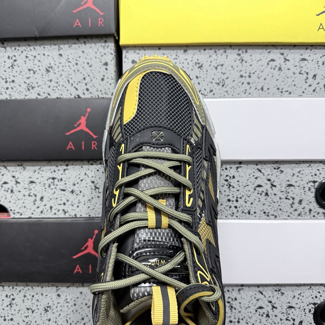 Off-White Be Right Back - Image 9