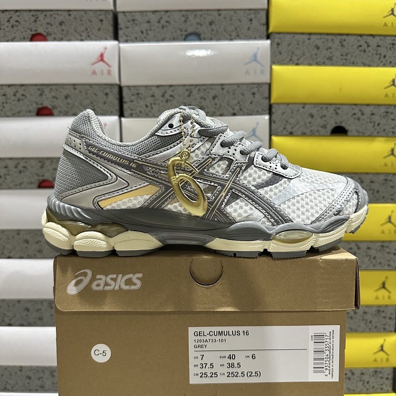 ASICS Gel-Cumulus 16 Cream Clay (Grey)