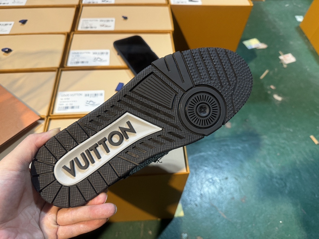 Louis Vuitton LV SkateBlack Sports Shoes - Image 2