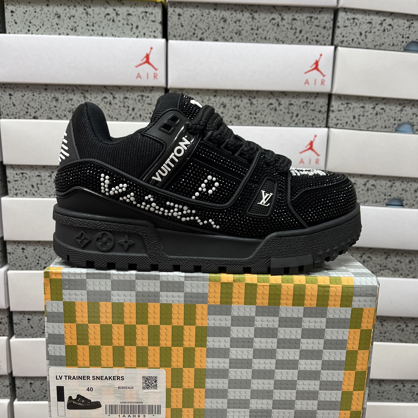Louis Vuitton Trainer Maxi Rhinestone - Image 10