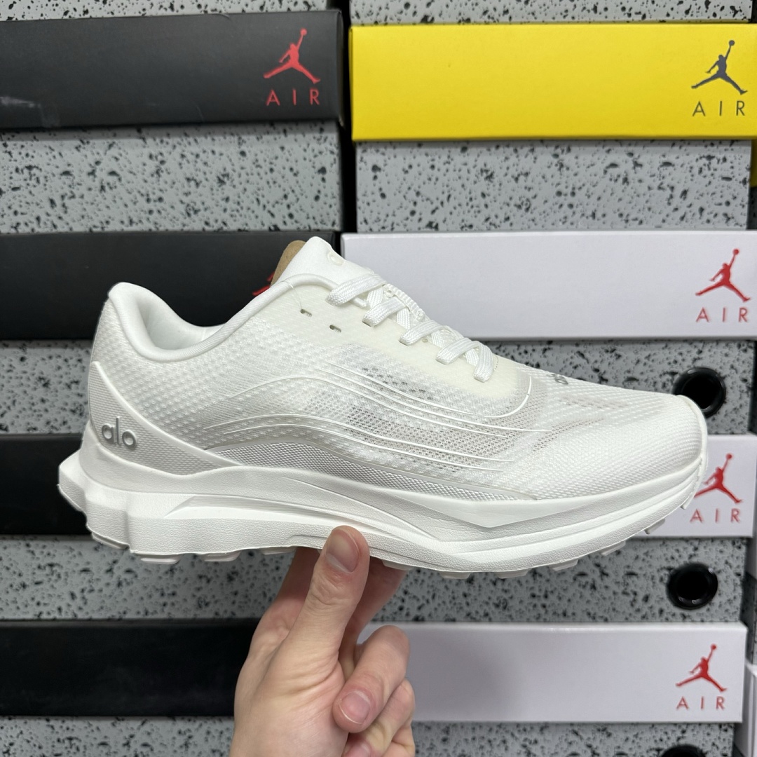 Alo Yoga Rnner A0590U_ALLWHITE - Image 3