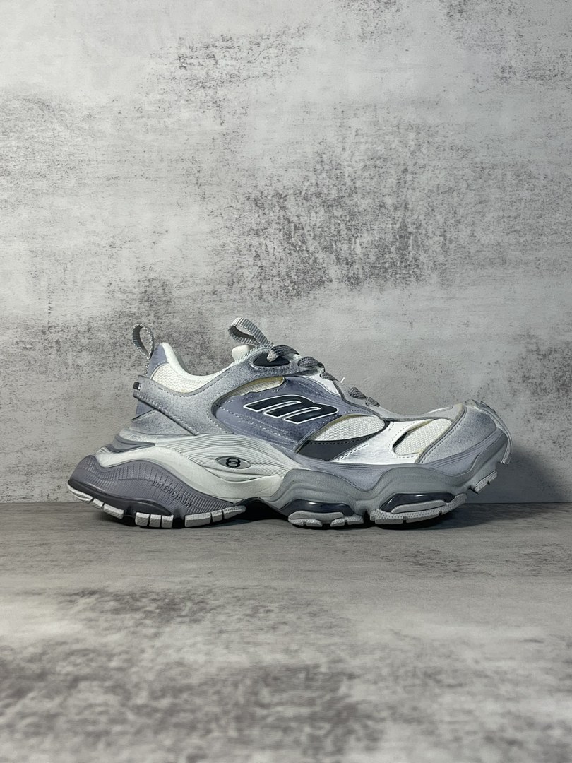 Balenciaga Cargo - Image 86