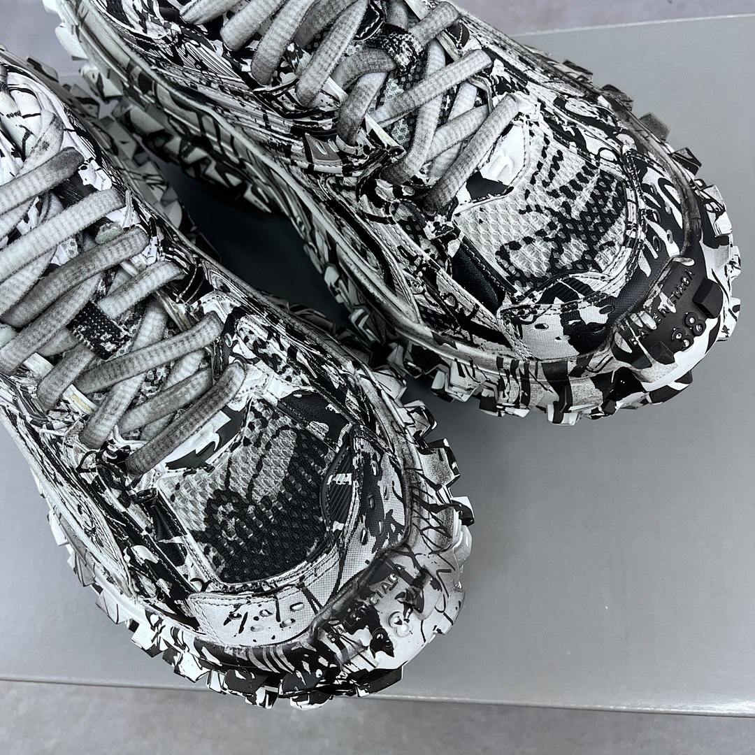 Balenciaga Defender - Image 16