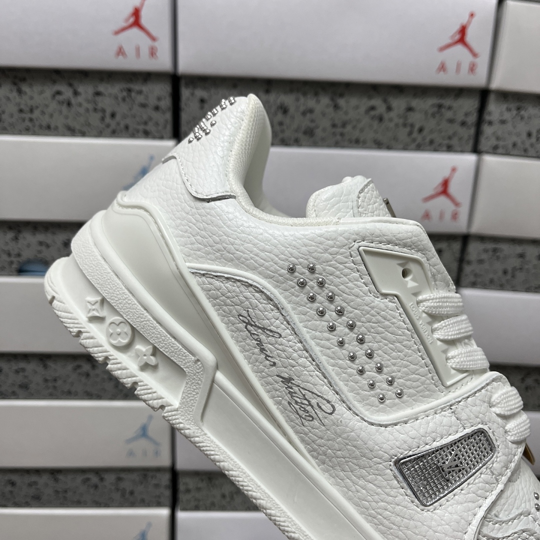 Louis Vuitton Trainer Rhinestone - Image 6