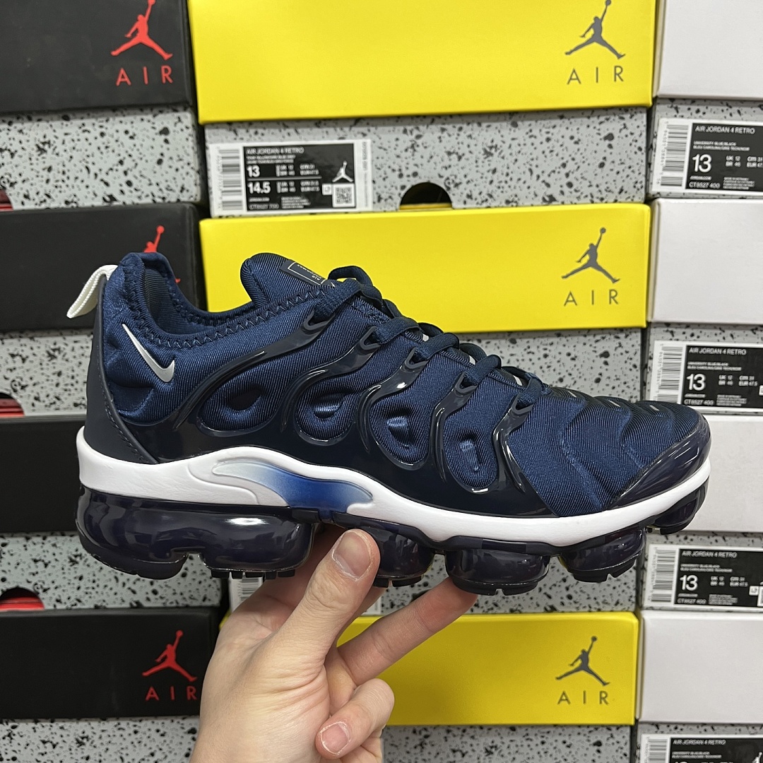 Nike Air VaporMax Plus - Image 5