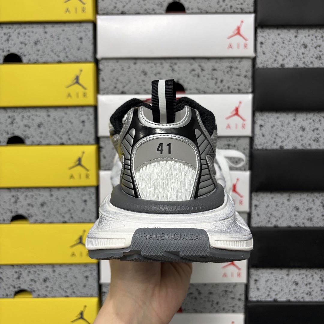 Balenciaga BLCG 3XL - Image 4