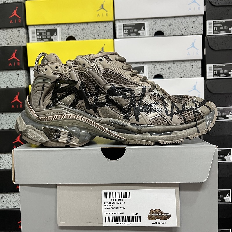 Balenciaga BLCG Runner 7.0