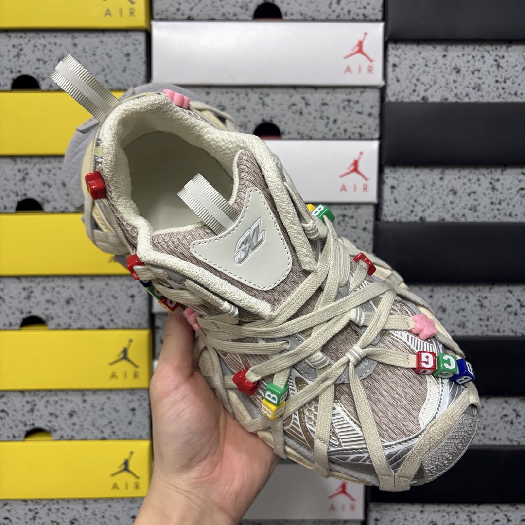 Balenciaga 3XL - Image 4