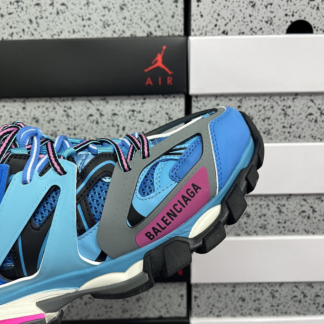 Balenciaga Track - Image 10