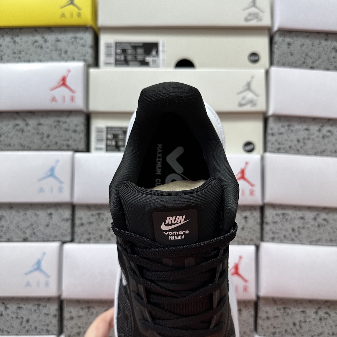 Nike Vomero Premium HM5973-400 - Image 9