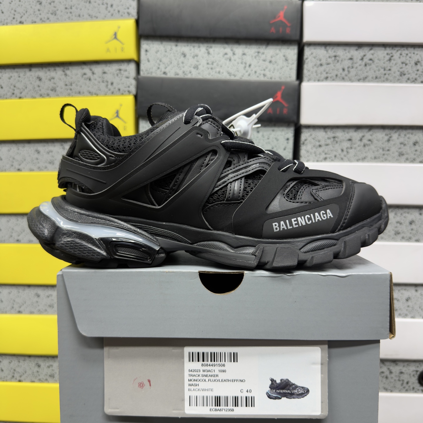 Balenciaga BLCG Track LED 3.0 (Black) - Image 10