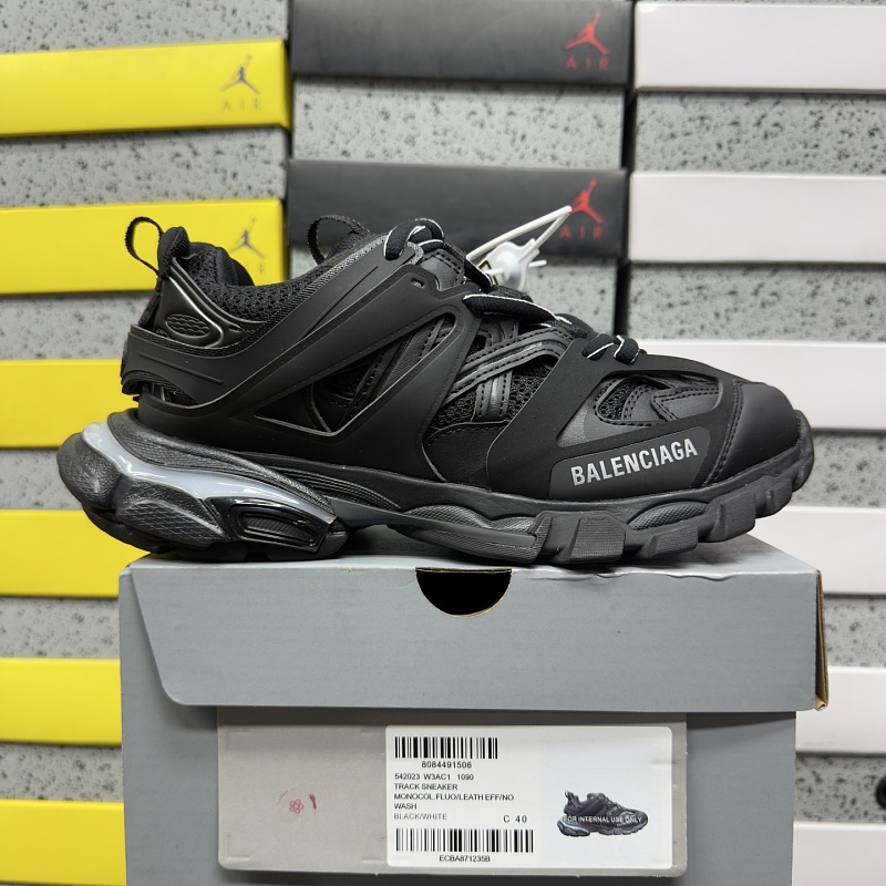Balenciaga BLCG Track LED 3.0 (Black)