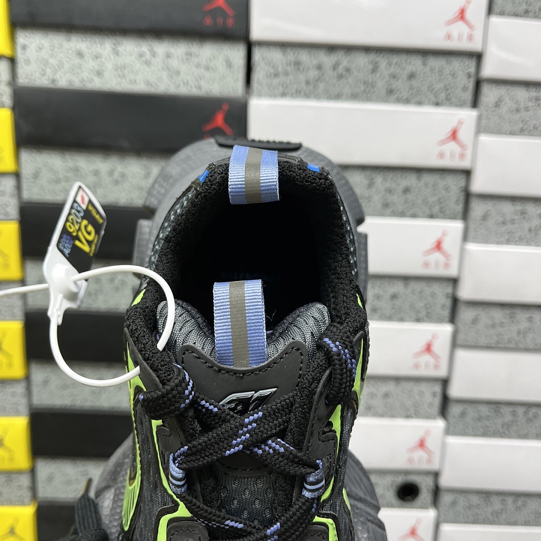Balenciaga BLCG 3Xl - Image 5