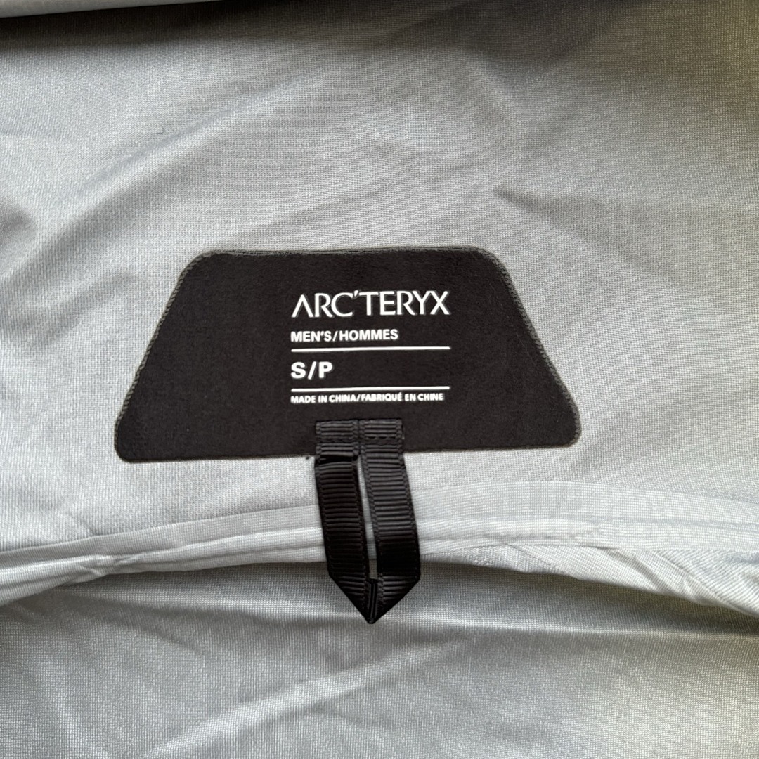 Arc'teryx BEAMS Beta Jacket Dimensions - Image 8