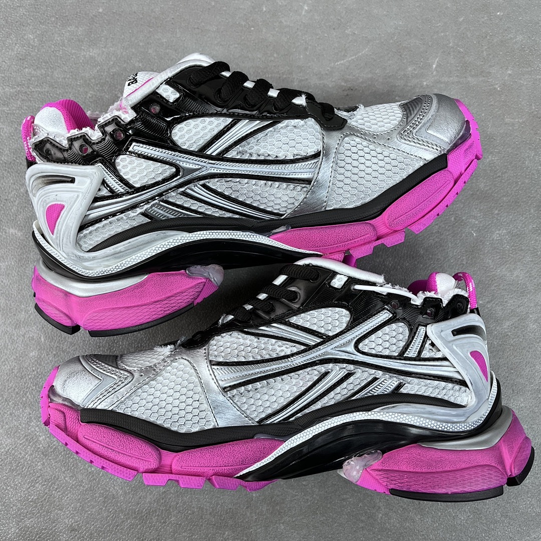 Balenciaga Runner 7.5 - Image 99