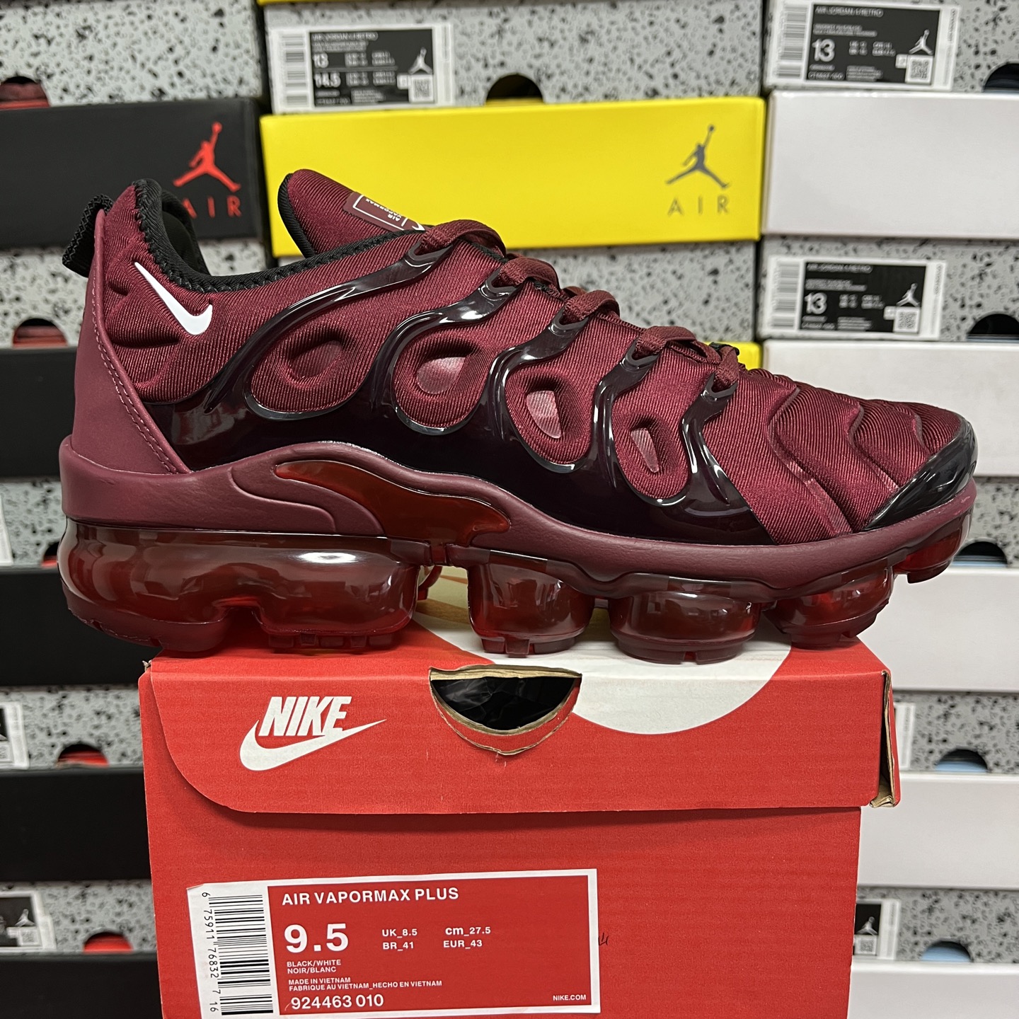 Nike Air VaporMax Plus - Image 10
