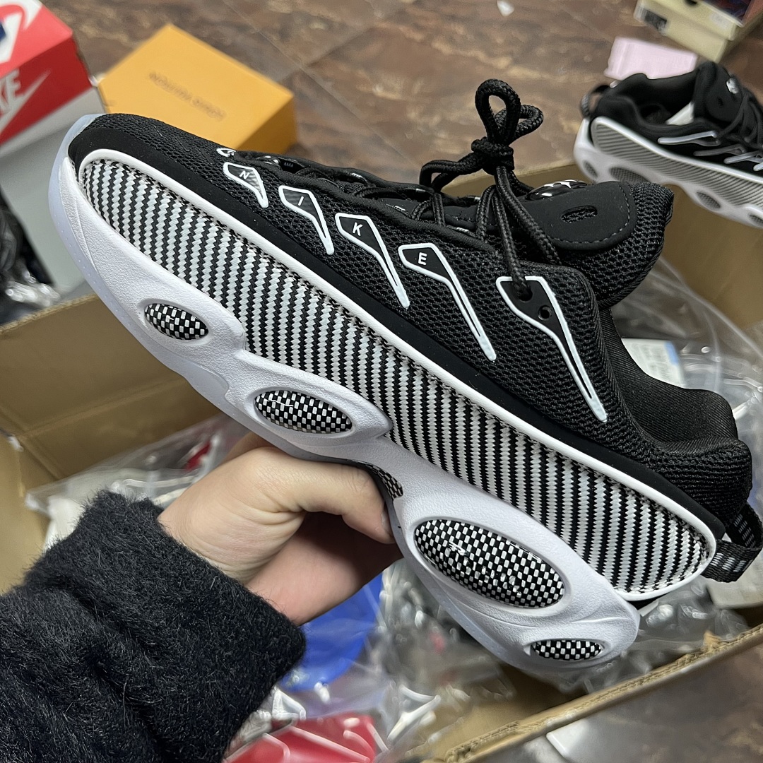 Nike NOCTA Glide Drake (Black) - Image 6