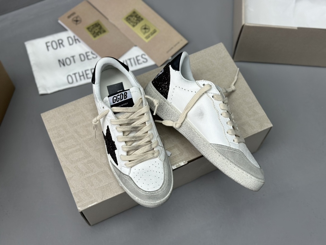 Golden Goose Deluxe Brand Sequin Black Star - Image 3