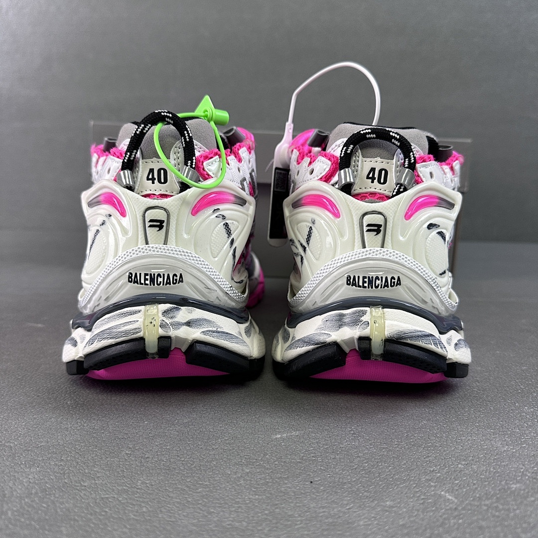 Balenciaga Runner - Image 34