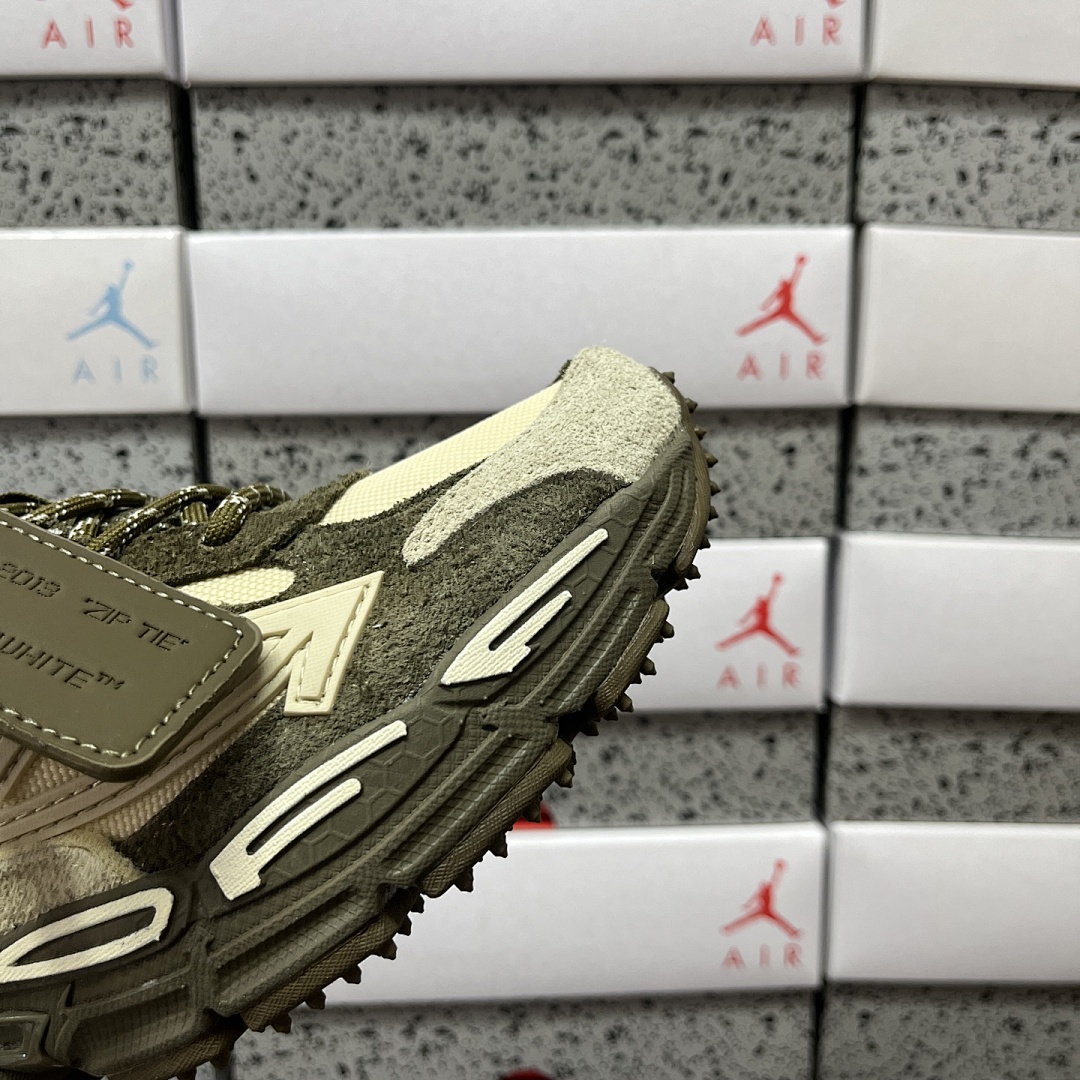 Off-White Be Right Back - Image 9