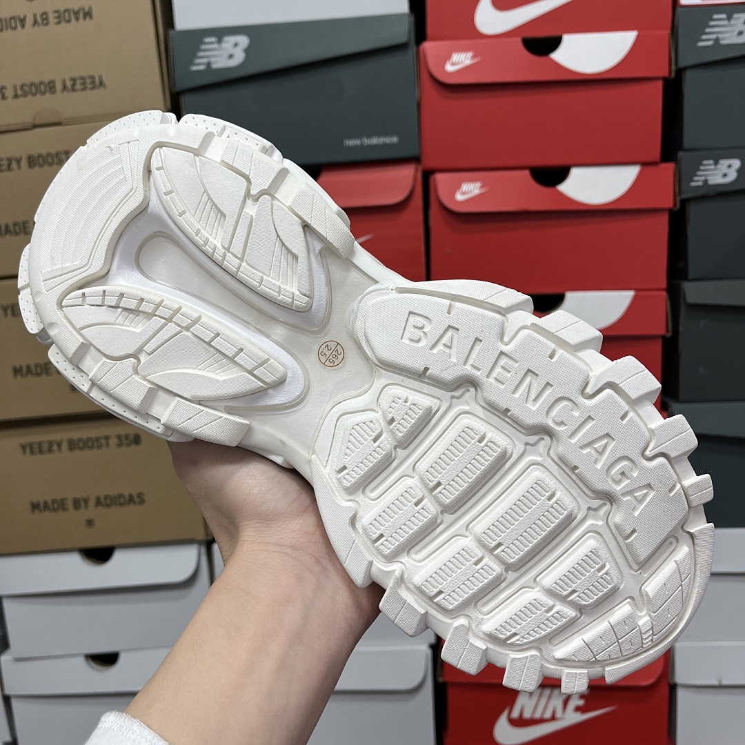 Balenciaga BLCG Track - Image 10