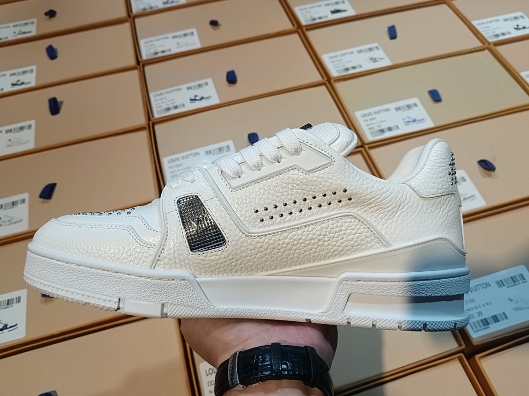 Louis Vuitton LV Trainer Stud - Image 8