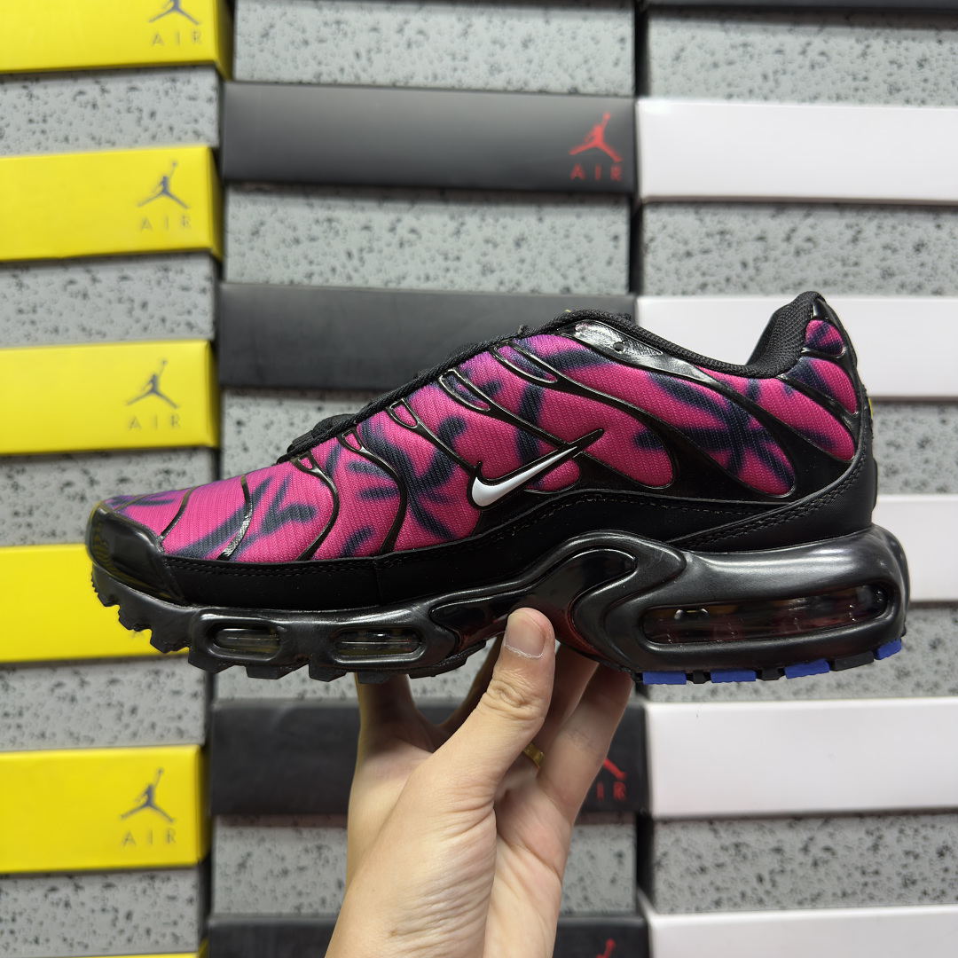 Nike Air Max Plus - Image 5
