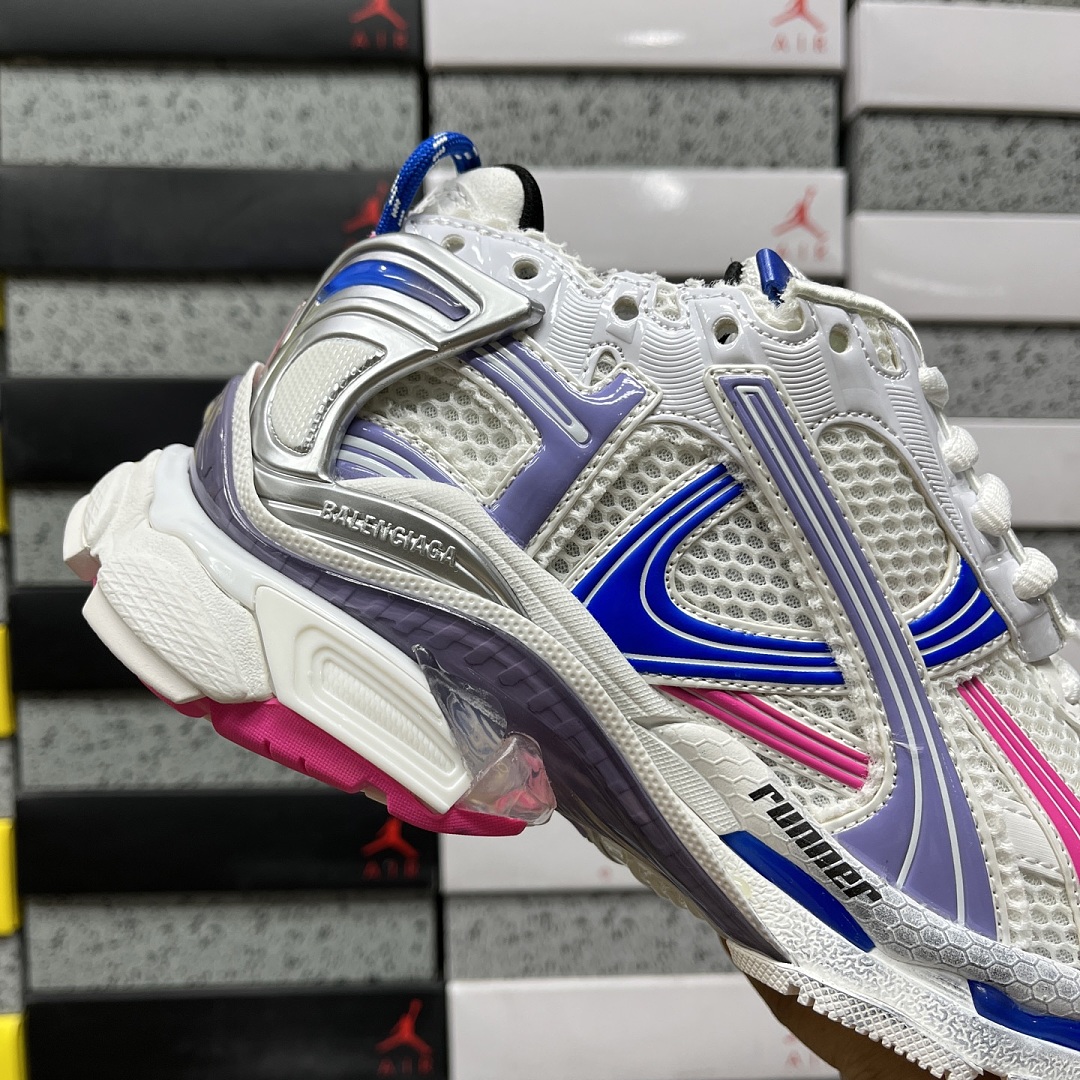 Balenciaga BLCG Runner 7.5 - Image 4