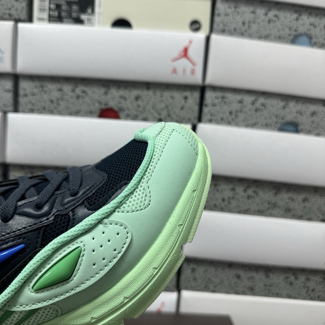On Running Raf Simons Pharaxus - Image 9