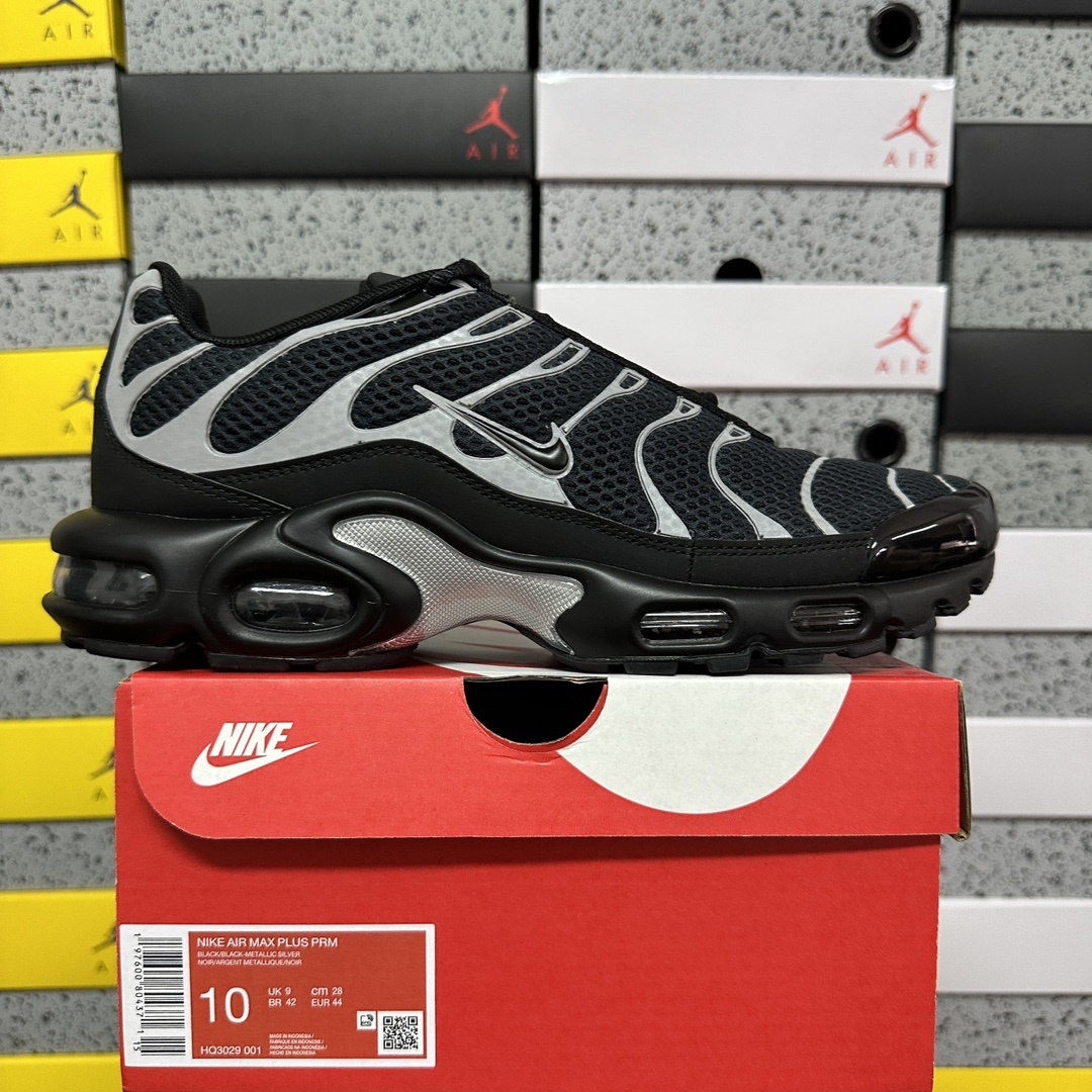 Nike Air Max Plus Premium Black Reflective (Silver) - Image 12