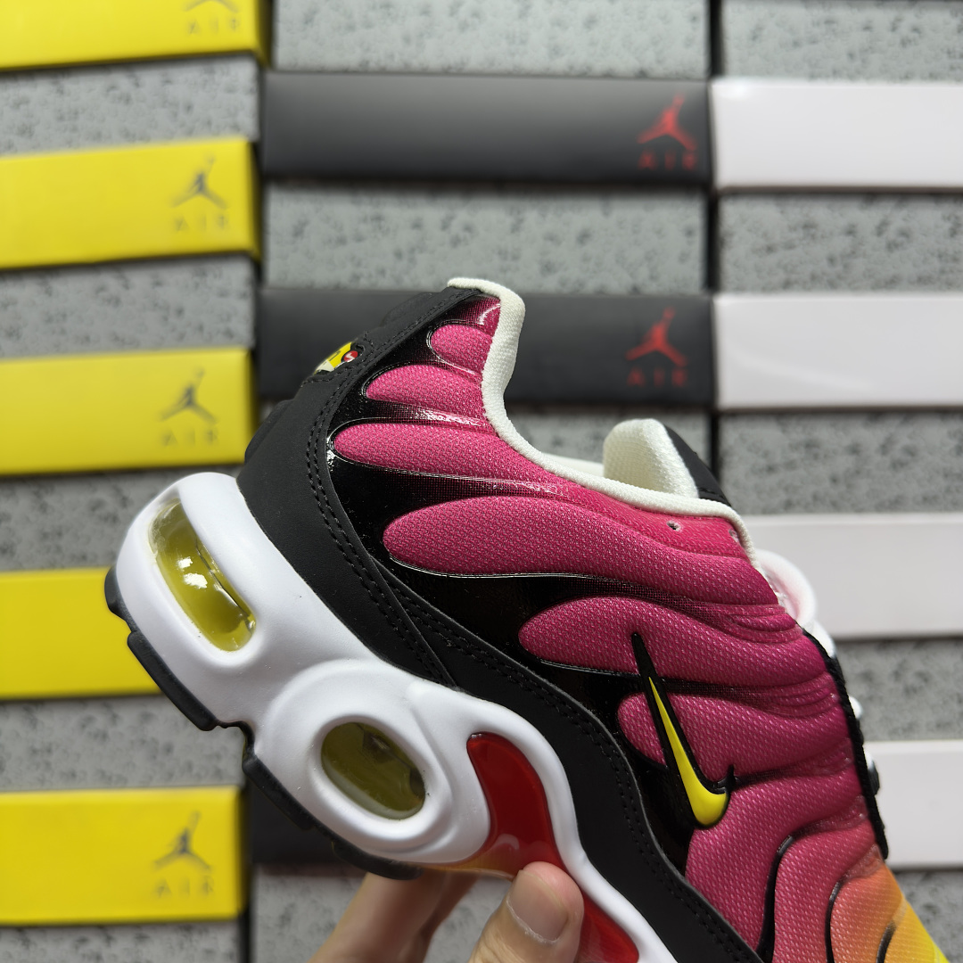 Nike Air Max Plus - Image 3