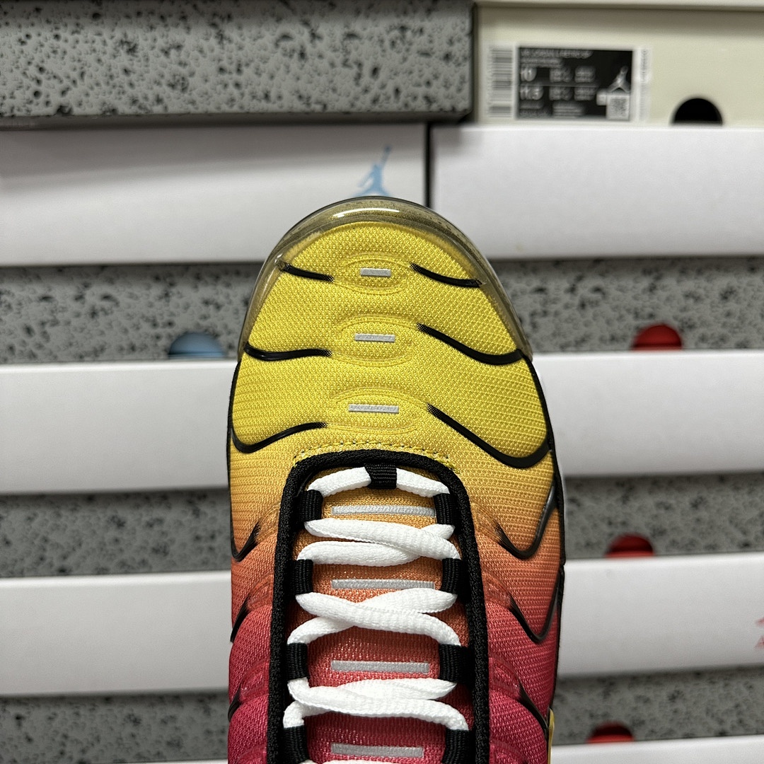 Nike Air Max Plus Yellow Pink Gradient - Image 17