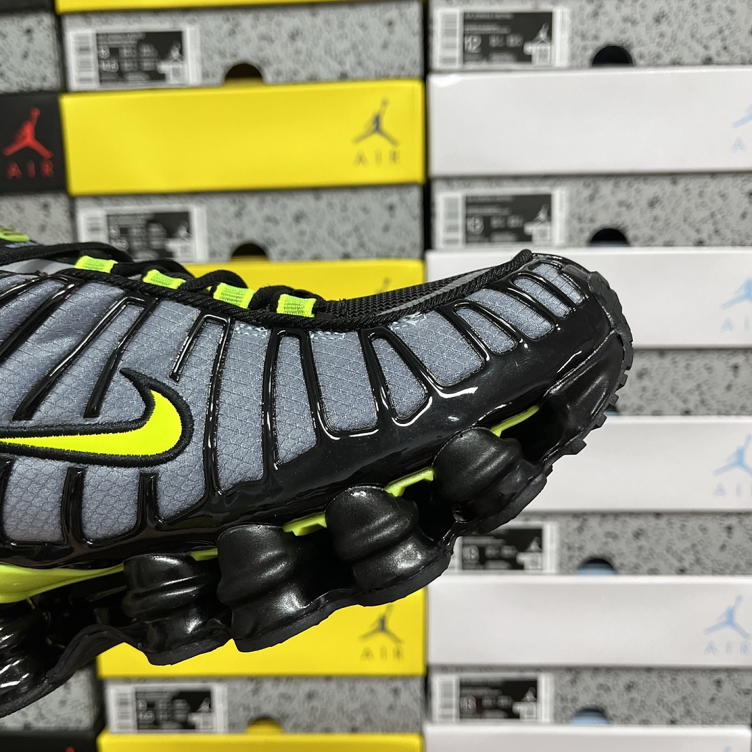 Nike Shox TL Wolf Grey Lime Blast - Image 4