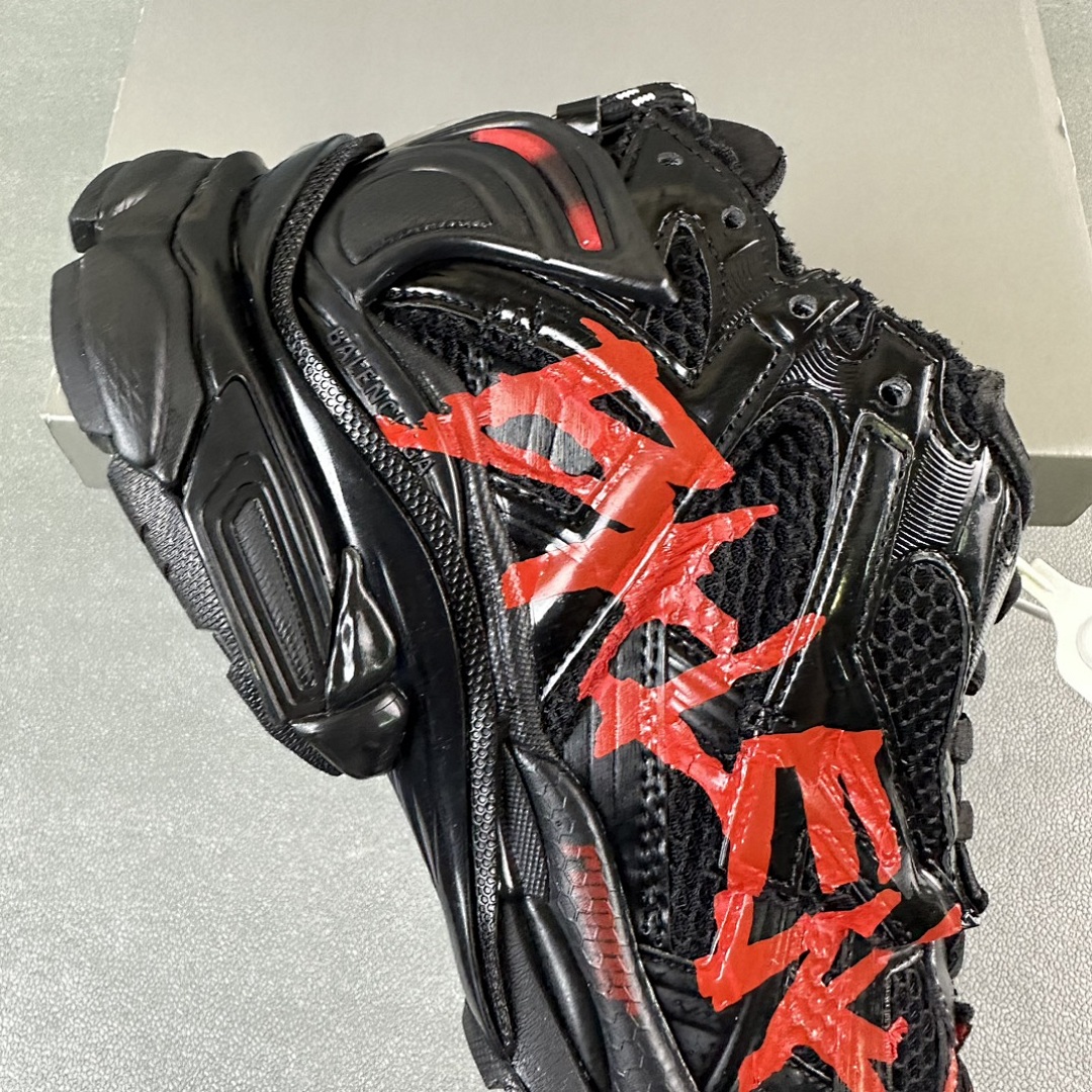 Balenciaga Runner - Image 90