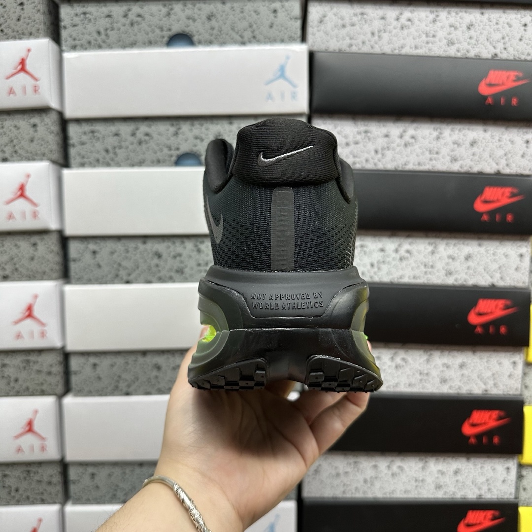 Nike Vomero Premium Black Volt - Image 8