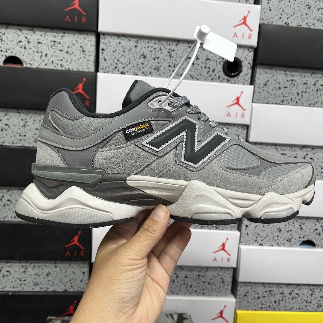 New Balance 9060 - Image 3