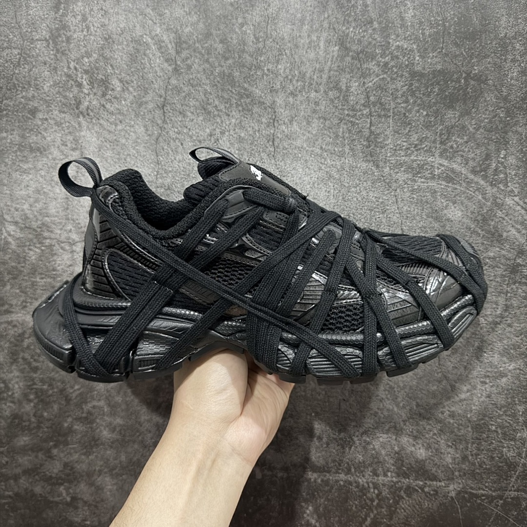 Balenciaga 3XL Extreme Lace - Image 104