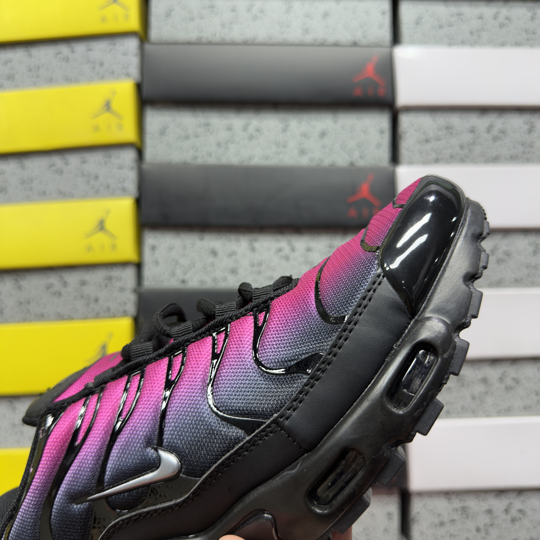 Nike Air Max Plus (Black Pink) - Image 8
