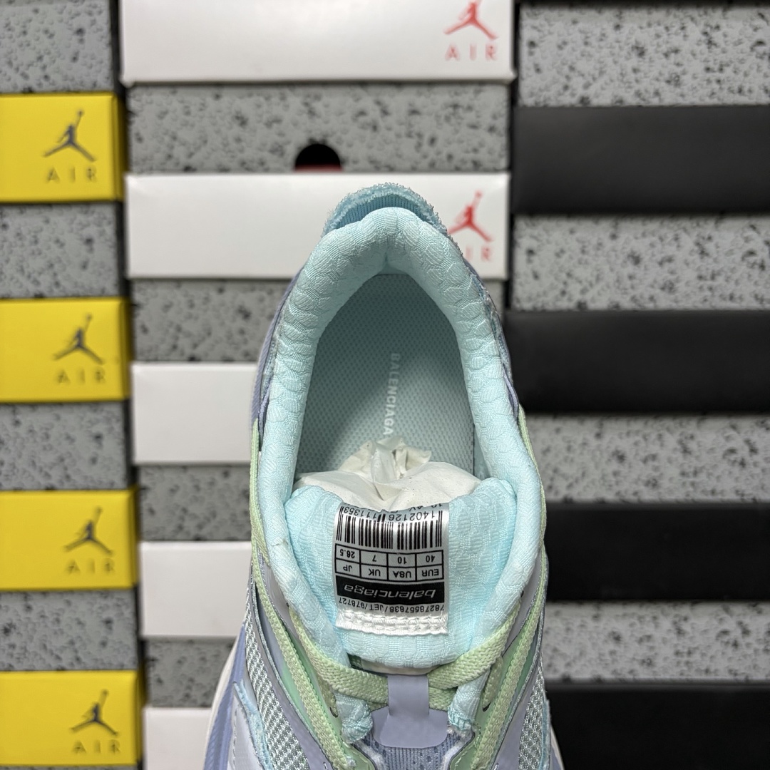 Balenciaga Jet 26 - Image 12