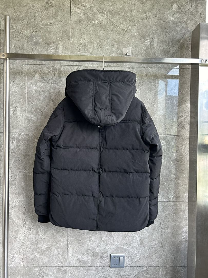 Canada Goose Macmillan Parka Jacket - Image 23