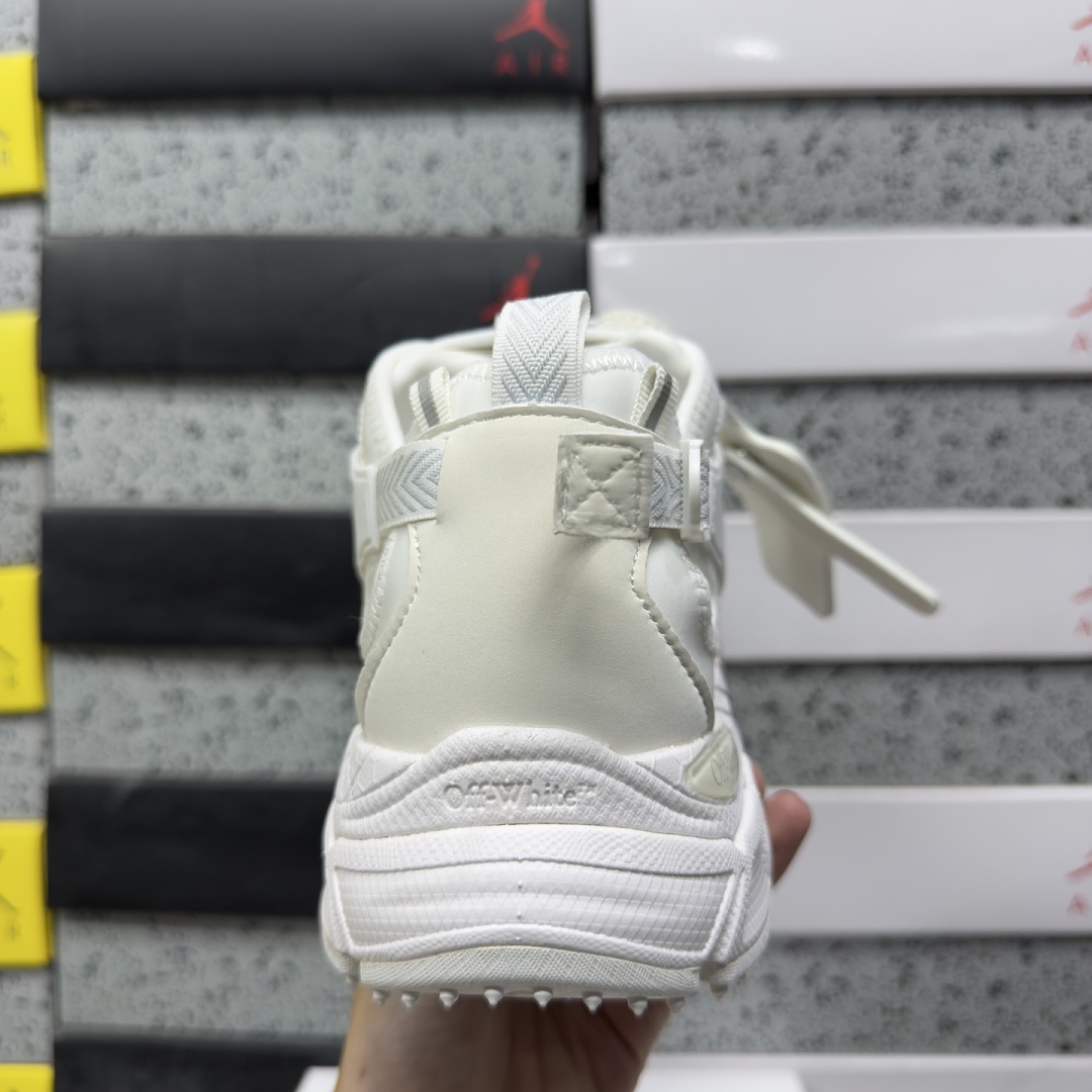 Off-White Be Right Back - Image 5