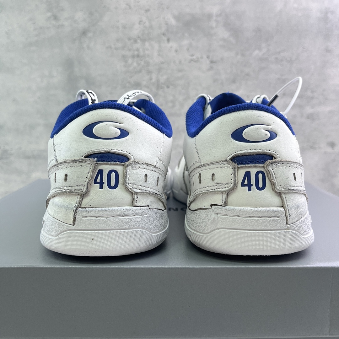 Balenciaga Hamptons Sneakers - Image 11