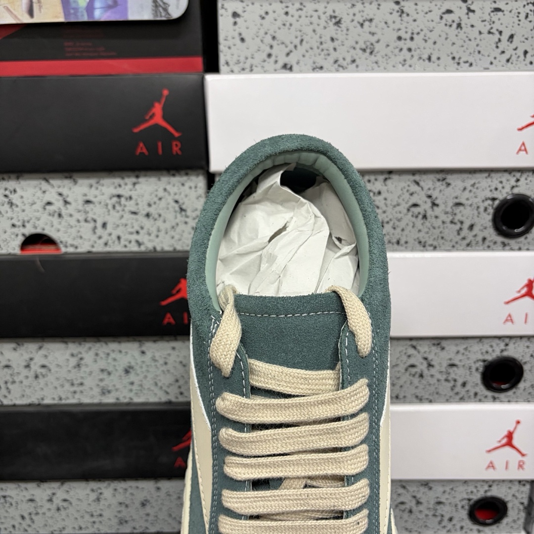 Rick Owens Vintage Sneaks - Image 7