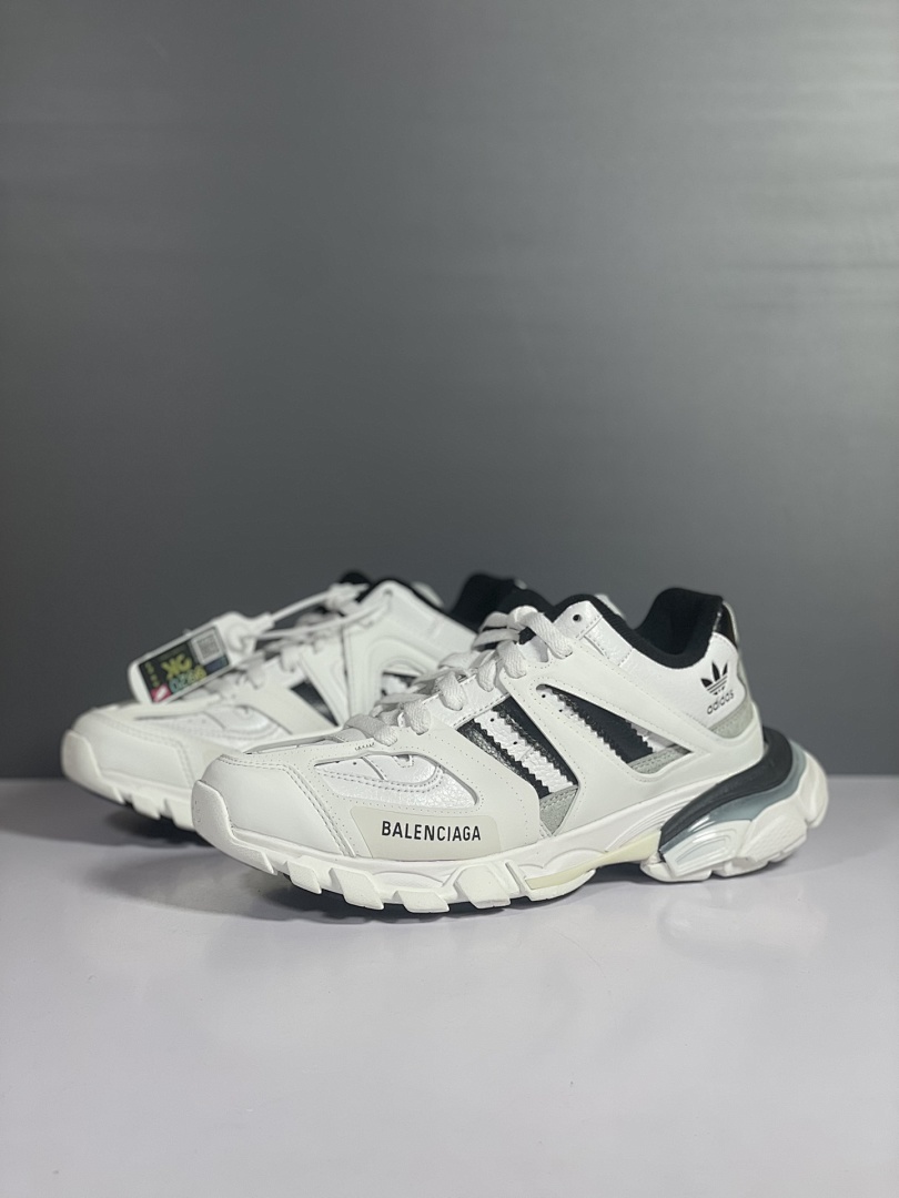 Balenciaga Track - Image 66