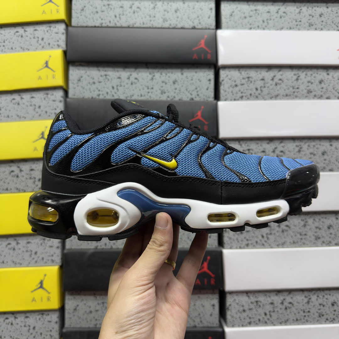 Nike Air Max Plus OG Hyper (Blue) - Image 6