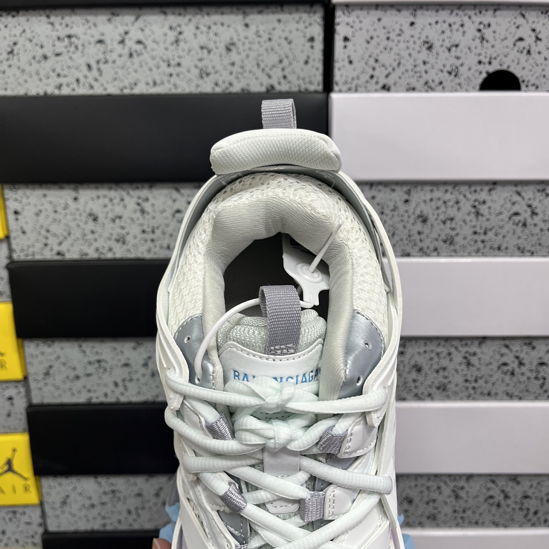 Balenciaga Track - Image 10