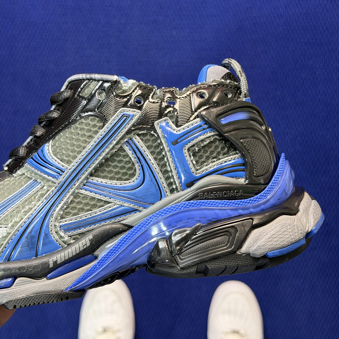 Balenciaga BLCG Runner 7.5 - Image 3