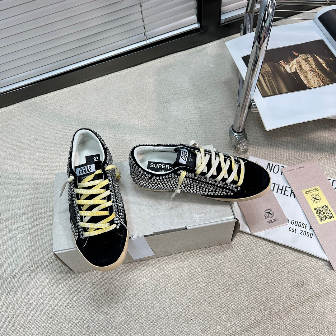 Golden Goose Deluxe Brand 32 - Image 3