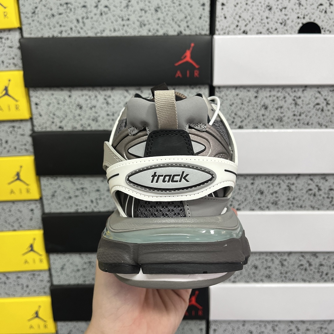 Balenciaga Track - Image 7